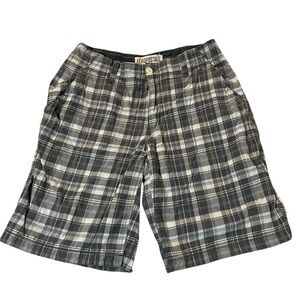 Aeropostale Men's Checkered Cargo Shorts in Black and White